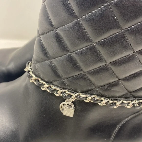 NWOT Michael Kors Elsa Mid Booties Boots - Picture 6 of 14